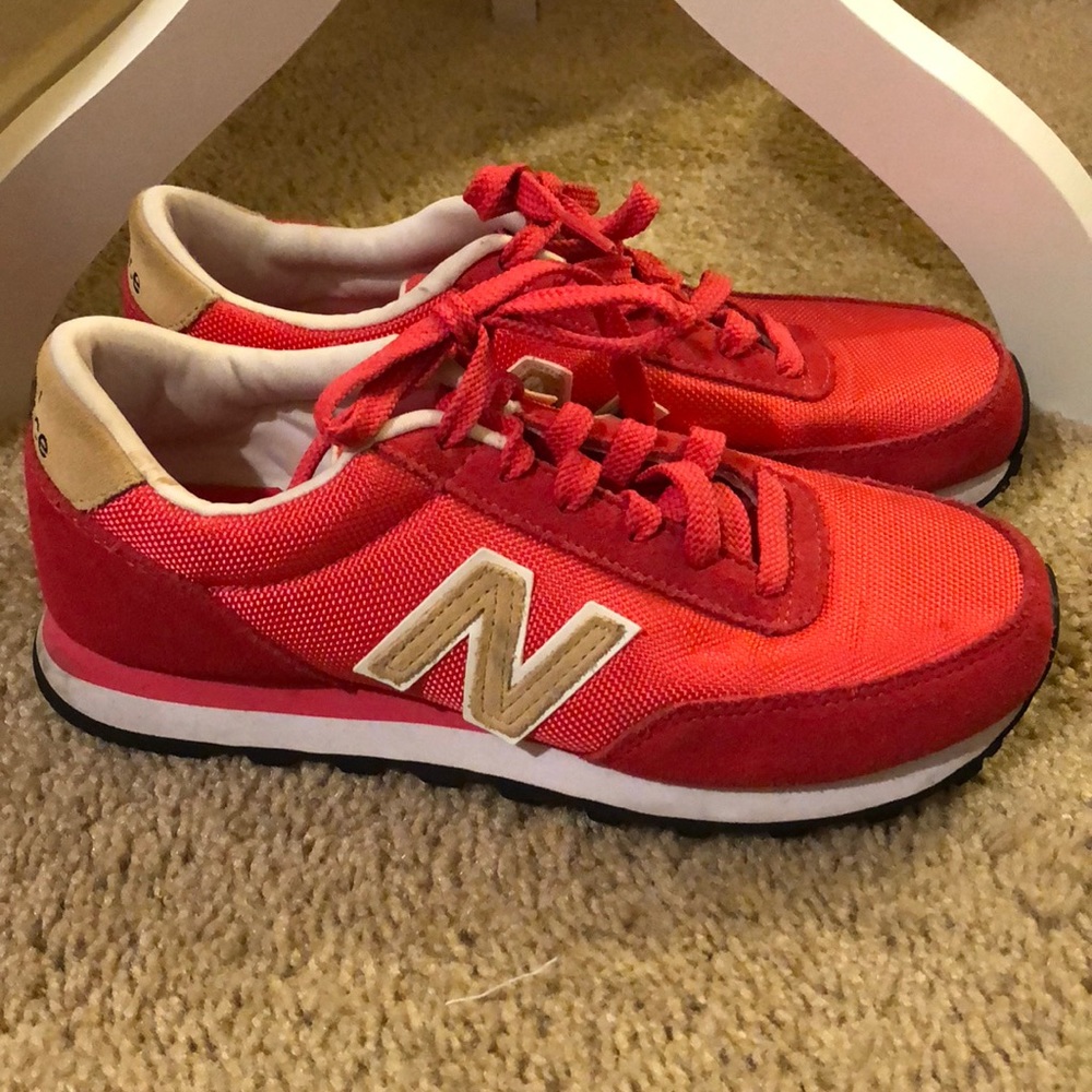 New balance shoes